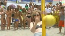 6. Lisa Banes Striptease – Son Of The Beach