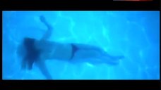 4. Ludivine Sagnier Topless under Water – Une Aventure