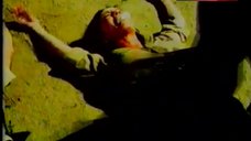 4. Barbara Leigh Pussy Scene – Mistress Of The Apes