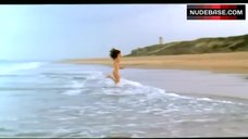 8. Hedy Burress Nude on Beach – Los Anos Barbaros