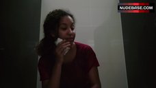8. Vaneza Oliveira Sex in Bathroom – 3%