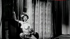 1. Virginia Valentine Shakes Breasts on Stage – Peek-A-Boo