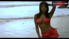 3. Marcelle Larice Dance in Bikini – Death To The Supermodels