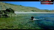 3. Giovanna Giuliani Nude on Beach – L' Odore Del Sangue