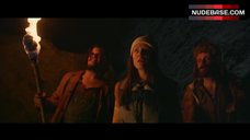 5. Sauda Namir Topless – Dig Two Graves