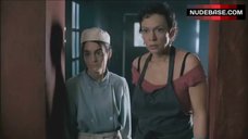 4. Neve Campbell Shows Boobs and Ass in Bar – I Really Hate My Job