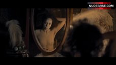 7. Larissa Breidbach Full Frontal Nude – Egon Schiele: Death And The Maiden