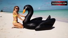 7. Eugenie Bouchard Hot Bikini Photo Shoot – Sports Illustrated: Swimsuit 2017