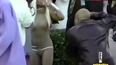 6. Lil' Kim in Sexy Outfit – Celebrities Uncensored