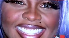 1. Lil' Kim Boobs Scene – Vh1'S 100 Greatest Red Carpet Moments