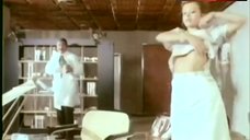 1. Daniela Doria Naked Pussy and Breasts – Il Ginecologo Della Mutua
