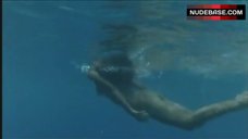 8. Phoebe Cates Nude Underwater Swiming – Paradise