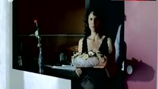 2. Jasmin Gerat Hot Scene – Die Mandantin