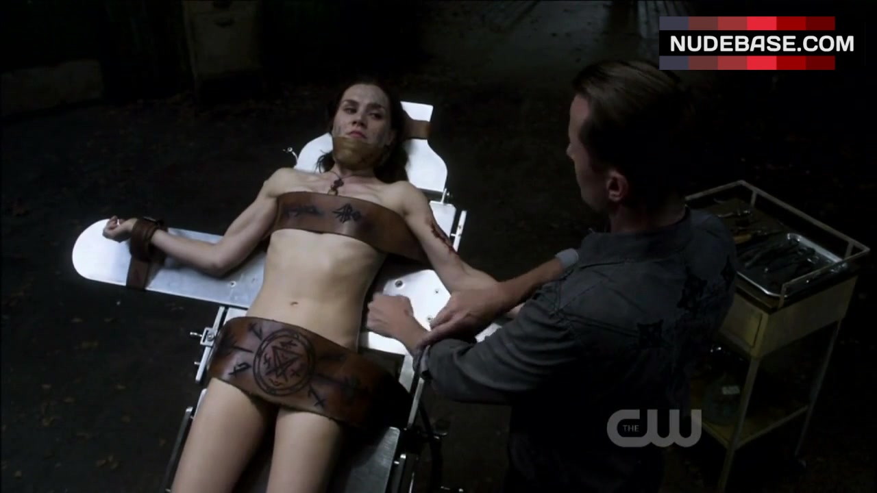 Rachel Miner Hot Scene – Supernatural (0:38) | NudeBase.com