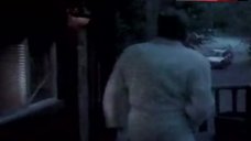 4. Arroyn Lloyd Sex Scene – Mic And The Claw