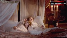 1. Marie-Josee Croze Sex Scene – La Certosa Di Parma