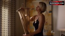 10. Amber Valletta Underwear Scene – Blood & Oil
