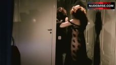8. Pamela Prati Shows Boobs and Ass – Io Gilda