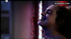 6. Sophie Von Kessel Bare Boobs in Lesbian Scene – Affaren