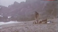 1. Gilda Texter Nude on Wild Beach – Runaway, Runaway