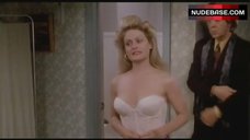 2. Beverly D'Angelo Sexy Scene – Man Trouble