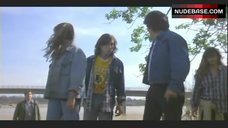 4. Danyi Deats Shows Tits and Bush – River'S Edge