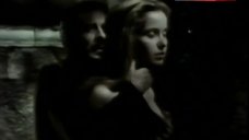 5. Julie Delpy Breasts and Pussy – La Noche Oscura