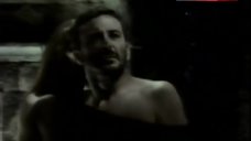 9. Julie Delpy Breasts and Pussy – La Noche Oscura