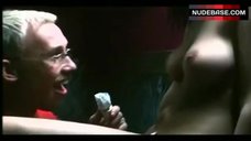 6. Violetta Kolakowska Shaving Bush – Egoisci