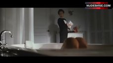1. Do-Yeon Jeon Lying in Bath – The Housemaid