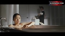 4. Do-Yeon Jeon Lying in Bath – The Housemaid