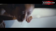 10. Do-Yeon Jeon Exposed Tits – The Housemaid