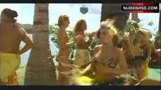 8. Carmen Electra Dance in Bikini – Baywatch: Hawaiian Wedding