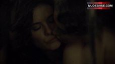 8. Caroline Dhavernas Nude in Lesbian Scene – Hannibal