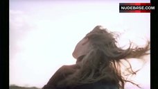 5. Marianne Faithfull Boobs Scene – The Girl On A Motorcycle