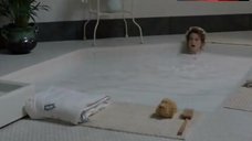 10. Bridget Fonda Shows Tits – The Road To Wellville