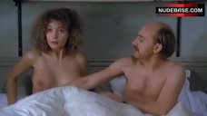 2. Gaelle Legrand Tits Scene – Circulez Y'A Rien A Voir