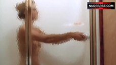 1. Jodie Foster Shows Boobs – Backtrack