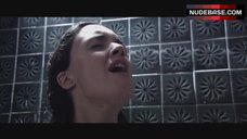 10. Paz Vega Naked in Shower – Sex And Lucia