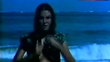 10. Veronica Miriel Topless on Beach – Juventud Sin Freno