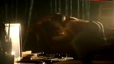 9. Joanna Going Shows Nude Boobs and Pussy – How To Make An American Quilt