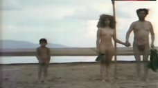 6. Susana Kamini Full Naked on Beach – Pafnucio Santo