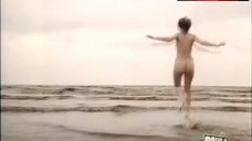 Sally Geeson Ass Scene – What'S Good For The Goose