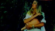 9. Jenny Neumann Breast Feeding – Mistress Of The Apes