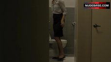 1. Daryl Hannah Toilet Scene – The Girlfriend Experience