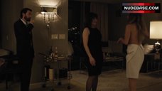 5. Daryl Hannah Topless in Lesbi Scene – The Girlfriend Experience