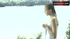 10. Jeanette Hin Full Frontal Nude – The Farewell