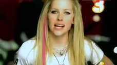 6. Avril Lavigne Hot Scene – Avril Lavigne: Girlfriend