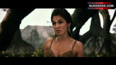8. Elodie Yung Sexy Scene – Gods Of Egypt