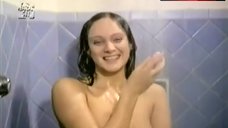 7. Selma Egrei Nude under Shower – As Delicias Da Vida